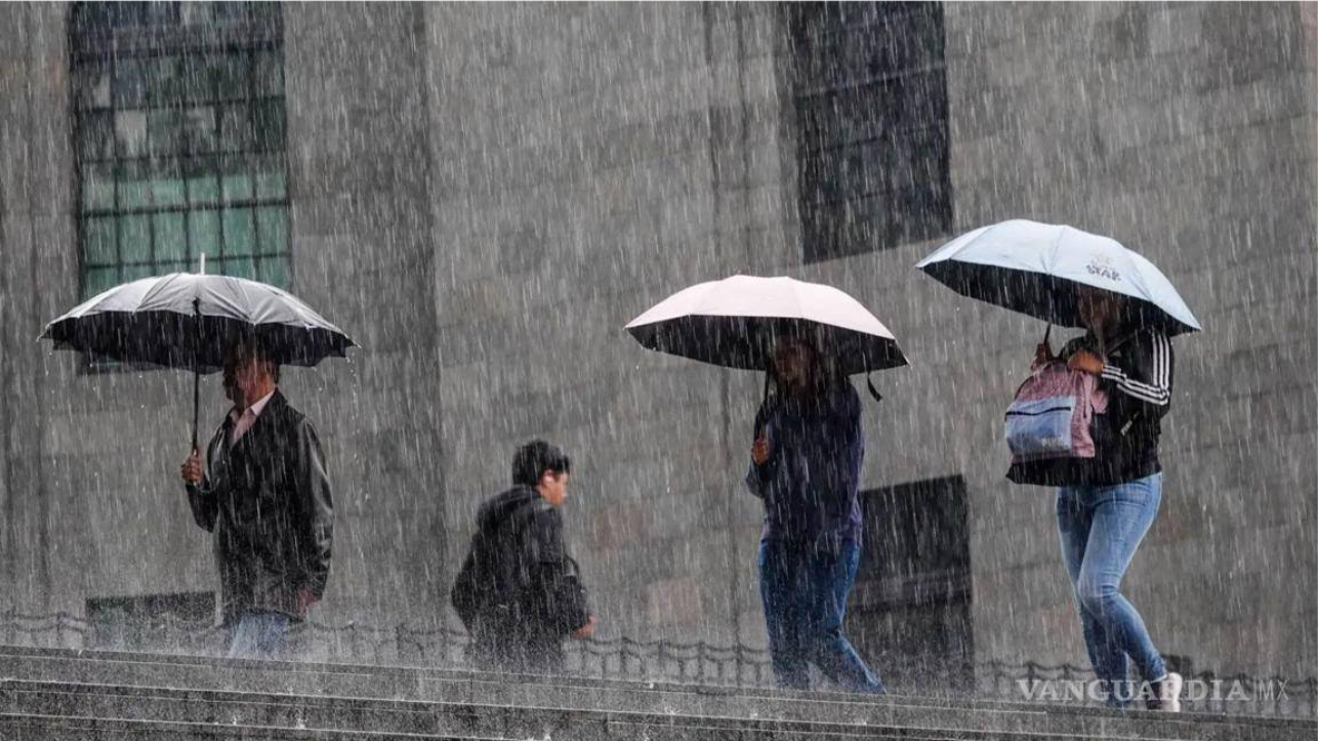 Monzón mexicano y posible ciclón activan alertas por lluvias intensas en varios estados
