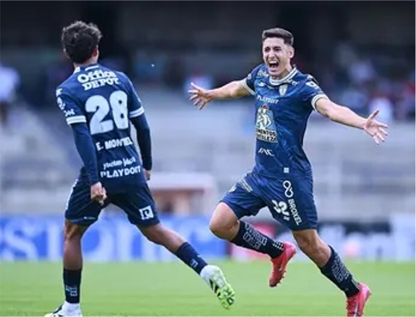 Pachuca vence 3-2 a Pumas con golazo de Togni y los deja en el fondo de la tabla