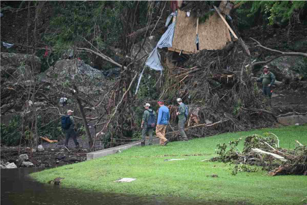 Texas en duelo: Más de 100 muertos por inundaciones; entre las víctimas hay 28 menores