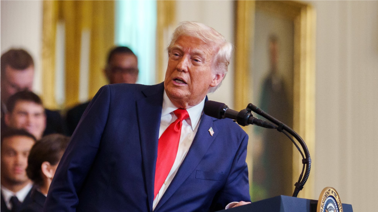 Trump arremete: “Los cárteles mandan en México y controlan a políticos”